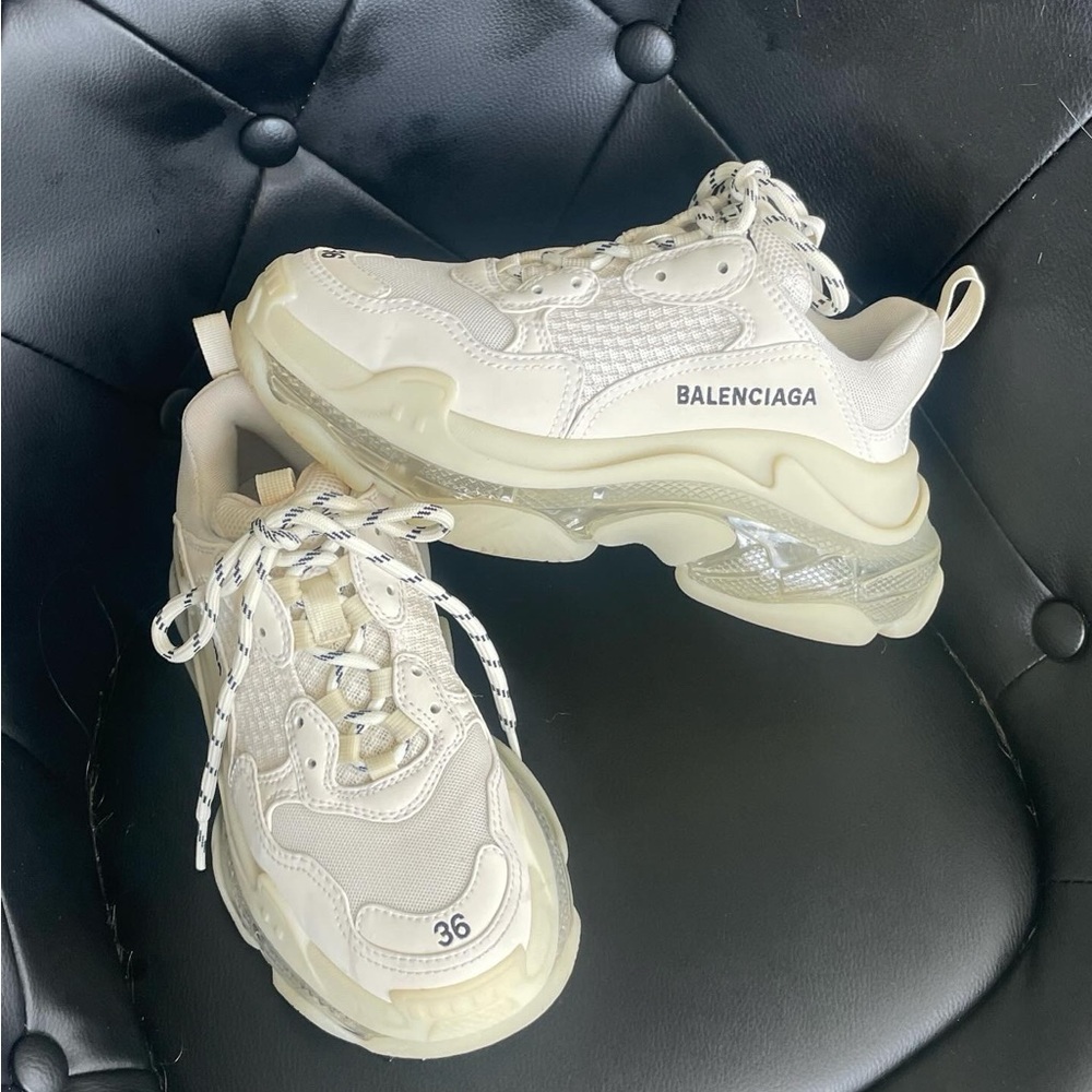 Balenciaga sneakers. Size 36 like new. Lightly worn.
